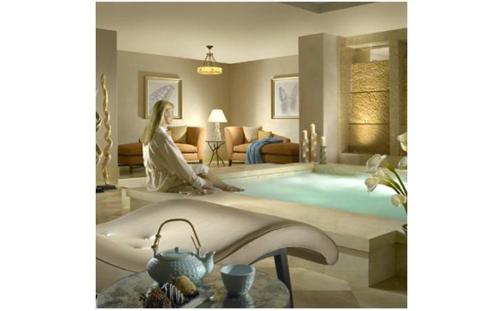 The Arrabelle Residence in Vail , United States image 4